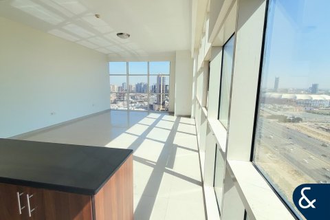 Jumeirah Village Circle, Dubai, UAE의 아파트 침실 2개, 138제곱미터 번호 698098