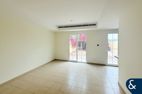 Villa til leie i Arabian Ranches, Dubai, Emiratene 2 soverom, 172 kvm Nr. 698097 - Foto 2