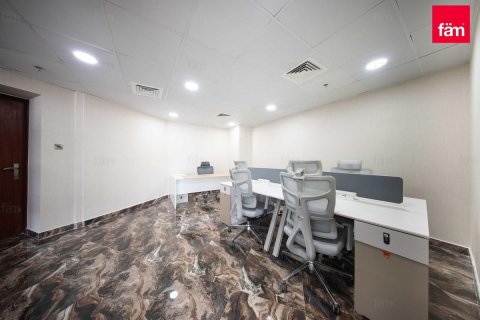 Снять в аренду офис в Бизнес-Бэй, Дубай, ОАЭ 169м2, № 638440 - фото 6