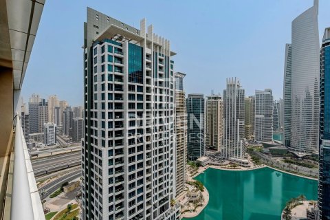 Üürile anda korter asukohaga Jumeirah Lake Towers, Dubai, AÜE: 2 magamistoaga, 185 m² Nr 655533 - pilt 1