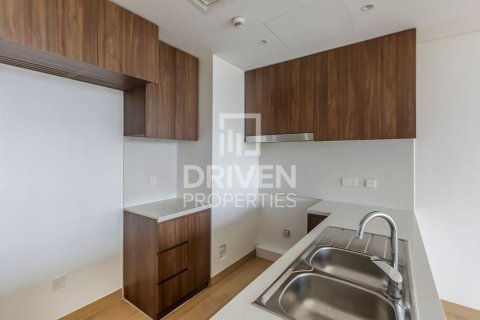 Apartament në Jumeirah, Dubai, Emiratet e Bashkuara Arabe 2 dhoma gjumi, 112 m2. № 655534 - Foto 12