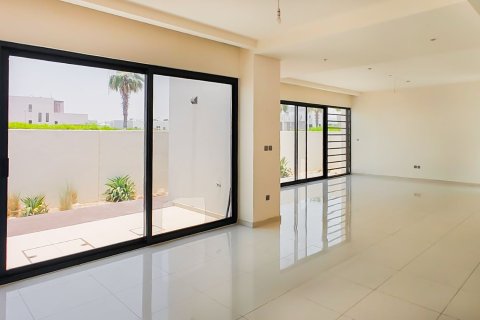 Villa à louer à Dubai, EAU 6 chambres, 434.32 m2 № 751100 - photo 2