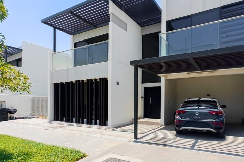 Villa à louer à Dubai, EAU 6 chambres, 434.32 m2 № 751100 - photo 7
