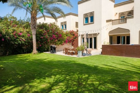 Üürile anda villa asukohaga Jumeirah Park, Dubai, AÜE: 3 magamistoaga, 680 m² Nr 720354 - pilt 10