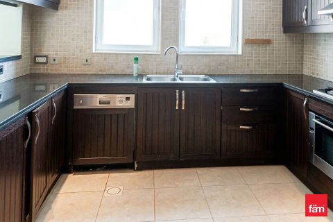 Üürile anda villa asukohaga Jumeirah Park, Dubai, AÜE: 3 magamistoaga, 680 m² Nr 720354 - pilt 4