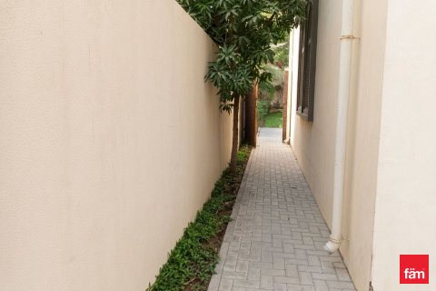 Üürile anda villa asukohaga Jumeirah Park, Dubai, AÜE: 3 magamistoaga, 680 m² Nr 720354 - pilt 8