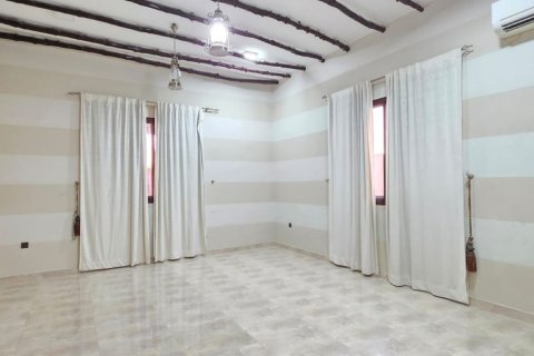 Βίλα σε Khuzam, Ras Al Khaimah, ΗΑΕ 3 υπνοδωμάτια, 557 τ.μ. Αρ. 734738 - φωτογραφία 10