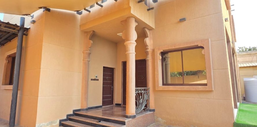 Βίλα σε Khuzam, Ras Al Khaimah, ΗΑΕ 3 υπνοδωμάτια, 557 τ.μ. Αρ. 734738