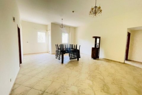 Apartament në Motor City, Dubai, Emiratet e Bashkuara Arabe 3 dhoma gjumi, 230 m2. № 705516 - Foto 13