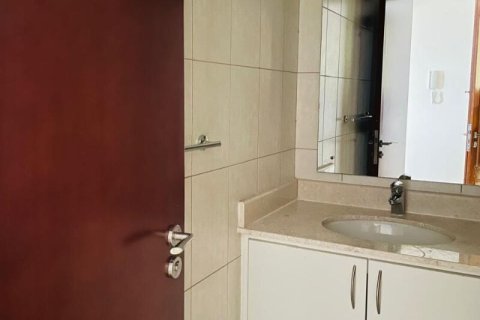 Apartmen di Motor City, Dubai, UAE 3 bilik tidur, 230 meter persegi № 705516 - foto 10