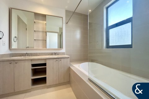 Vila v Reem, Dubai, SAE 4 spálne, 263 m2 č. 670903 - Fotografia 11