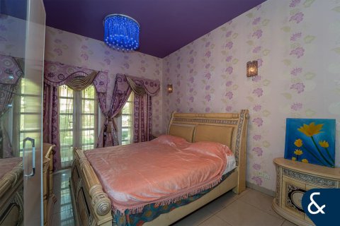 Vila v Dubai Sports City, Dubai, SAE 5 ložnice, 460 m² Č.: 670905 - fotografie 11