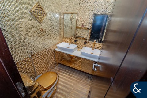 Vila v Dubai Sports City, Dubai, SAE 5 ložnice, 460 m² Č.: 670905 - fotografie 7