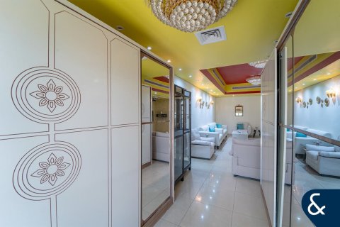 Vila v Dubai Sports City, Dubai, SAE 5 ložnice, 460 m² Č.: 670905 - fotografie 6