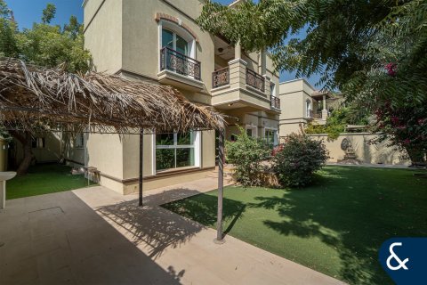 Vila v Dubai Sports City, Dubai, SAE 5 ložnice, 460 m² Č.: 670905 - fotografie 26