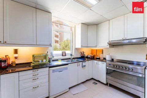Apartmán v Motor City, Dubai, SAE 3 spálne, 187.8 m2 č. 718952 - Fotografia 16