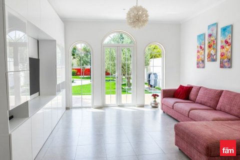 Vila v Jumeirah Park, Dubai, SAE 3 ložnice, 677.7 m² Č.: 718949 - fotografie 4