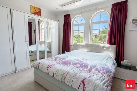 Vila v Jumeirah Park, Dubai, SAE 3 ložnice, 677.7 m² Č.: 718949 - fotografie 8
