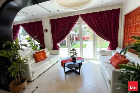 Vila v Jumeirah Park, Dubai, SAE 3 ložnice, 677.7 m² Č.: 718949 - fotografie 6