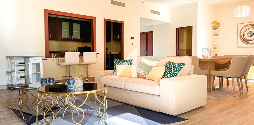 Apartmen di Jumeirah Beach Residence, Dubai, UAE 1 bilik tidur, 142 meter persegi № 650569