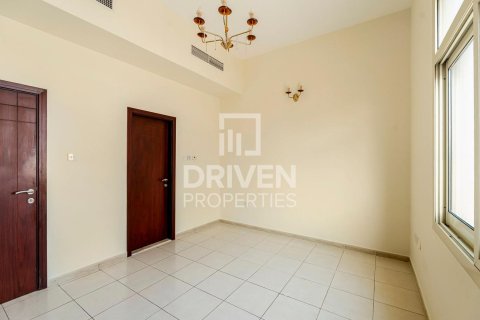Villa sa Mirdif, Dubai, UAE 3 silid-tulugan, 195.1 sq.m. № 757306 - larawan 7