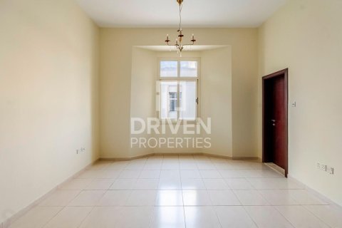 Villa sa Mirdif, Dubai, UAE 3 silid-tulugan, 195.1 sq.m. № 757306 - larawan 14