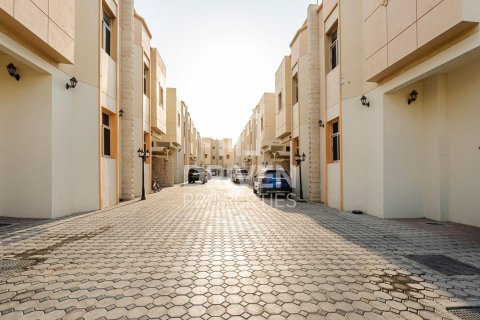Villa sa Mirdif, Dubai, UAE 3 silid-tulugan, 195.1 sq.m. № 757306 - larawan 25