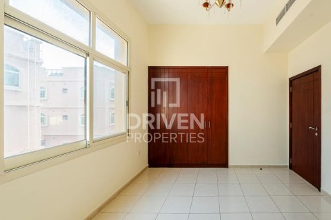 Villa sa Mirdif, Dubai, UAE 3 silid-tulugan, 195.1 sq.m. № 757306 - larawan 8