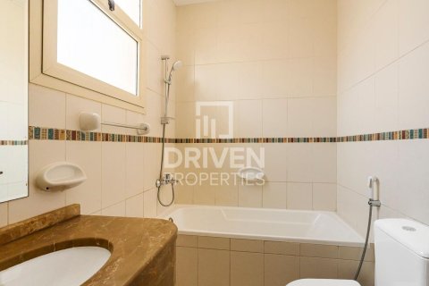 Villa sa Mirdif, Dubai, UAE 3 silid-tulugan, 195.1 sq.m. № 757306 - larawan 20