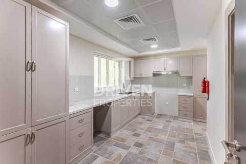 Vila u gradu Al Barsha, Dubai, UAE 4 spavaće sobe, 334.82 m2 Br. 757305 - Slika 5