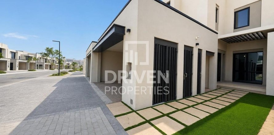 טאונהאוס ב Jebel Ali, Dubai, איחוד האמירויות 4 חדרי שינה, 282.61 מ"ר מספר 757304