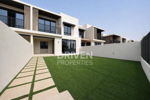 טאונהאוס להשכרה ב Jebel Ali, Dubai, איחוד האמירויות  4 חדרי שינה, 282.61 מ"ר, מספר 757304 - תמונה 24