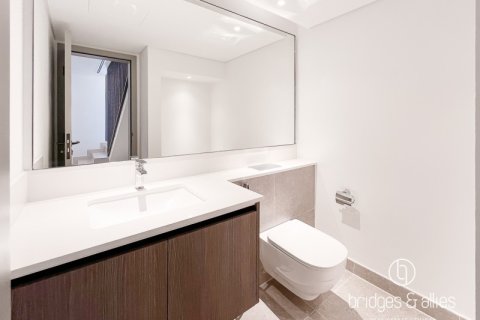 Зняти в оренду віллу в Дубай, ОАЕ 3 спальні, 140.5м2, № 669095 - фото 13