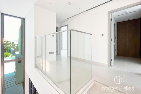 Зняти в оренду віллу в Дубай, ОАЕ 3 спальні, 140.5м2, № 669095 - фото 6