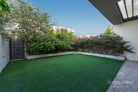 Villa uthyres i Dubai Hills Estate, Dubai, UAE 3 sovrum, 270.9 kvm Nr. 669097 - fotografi 2