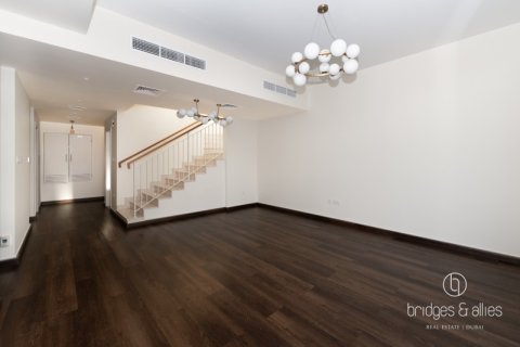 Villa uthyres i Dubai Hills Estate, Dubai, UAE 3 sovrum, 270.9 kvm Nr. 669097 - fotografi 3