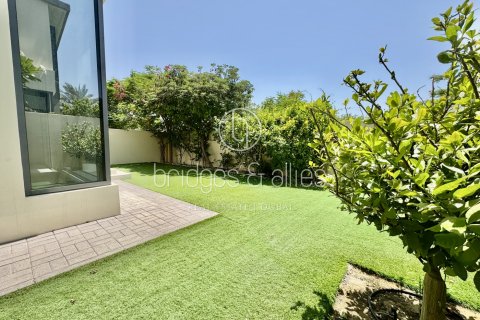 Vila di Dubai Hills Estate, UEA 4 kamar tidur, 228.7 m2 nomor 629725 - foto 8