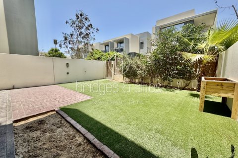 Vilă de închiriat în Dubai Hills Estate, Dubai, EAU 3 dormitoare, 199.2 mp.  №629723 - poză 1