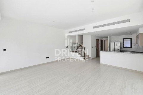 Řadový dům v Damac Lagoons, Dubai, SAE 5 ložnice, 219.62 m² Č.: 753981 - fotografie 2