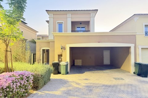 Villa in Dubai Land, UAE 3 bedrooms, 325.06 sq.m. № 749694