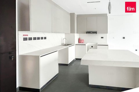 Apartmen di Al Satwa, Dubai, UAE 1 bilik tidur, 70.7 meter persegi № 641334 - foto 4