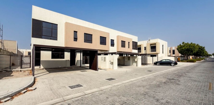 阿联酋 Sharjah Al Tai 联排别墅  4 卧, 374.69 平方米 , 编号 748865