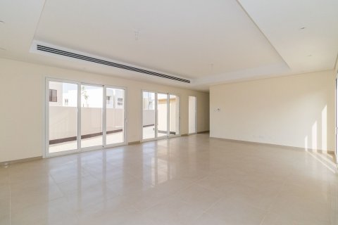Villa in affitto a Muwaileh Commercial, Sharjah, EAU 5 camere da letto, 388.15 mq. № 749551 - foto 4
