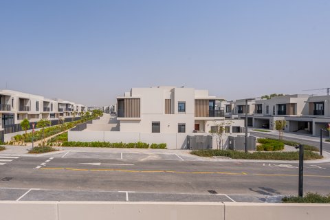 Üürile anda ridamaja asukohaga Jebel Ali, Dubai, AÜE: 4 magamistoaga, 398.62 m² Nr 749570 - pilt 17