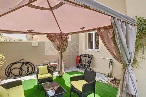 Vila di Serena, Dubai, UEA 3 kamar tidur, 257.9 m2 nomor 701927 - foto 14