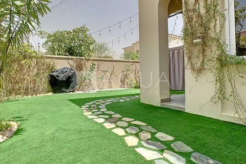 Vila di Serena, Dubai, UEA 3 kamar tidur, 257.9 m2 nomor 701927 - foto 16