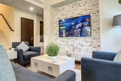 Vila di Serena, Dubai, UEA 3 kamar tidur, 257.9 m2 nomor 701927 - foto 3