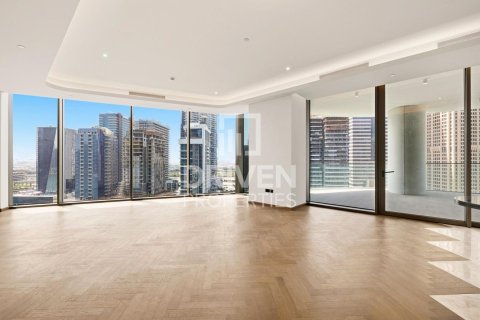 Appartamento in vendita a Business Bay, Dubai, EAU 3 camere da letto, 289.02 mq. № 743415 - foto 7