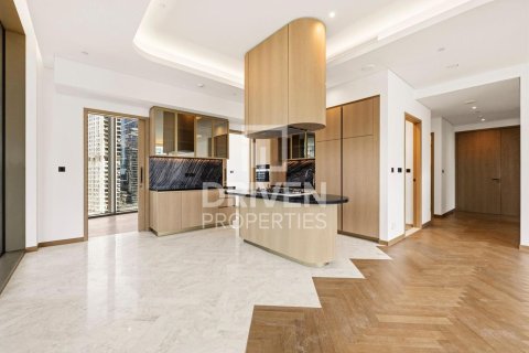 Appartamento in vendita a Business Bay, Dubai, EAU 3 camere da letto, 289.02 mq. № 743415 - foto 3
