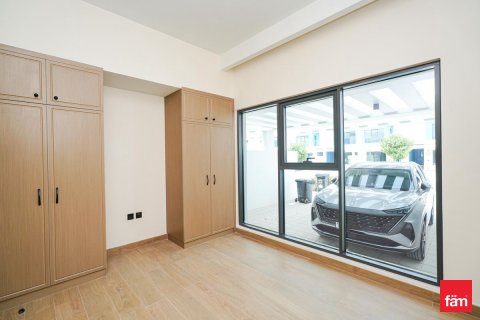 Villa à louer à Dubai, EAU 5 chambres, 144 m2 № 652031 - photo 15